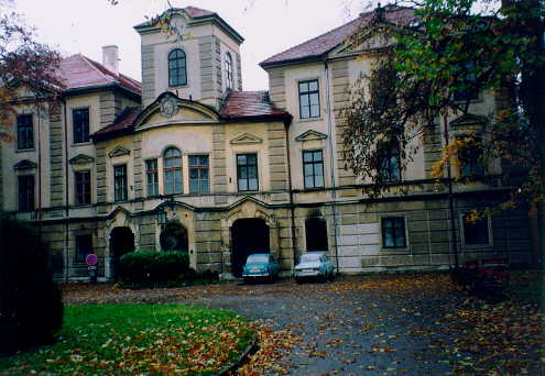 zámek Láznì Bìlohrad – prùèelí