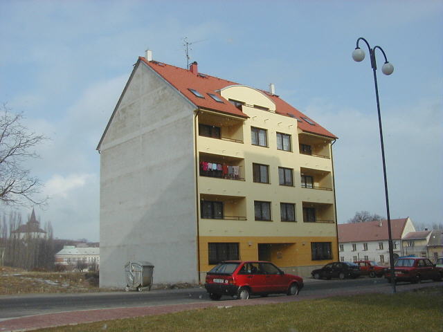 Barákova 575, pohled ze Zahradnické ulice